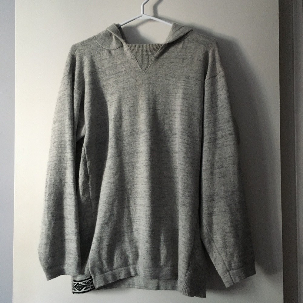NOT FOR SALE Peruvian Handmade Light Grey Alpaca Hoodie Sweater Size L / XL